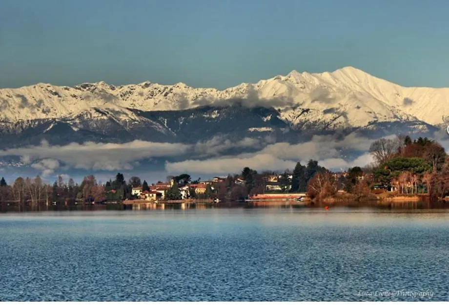 Casa Vacanze Due Laghi Vergiate Apartman