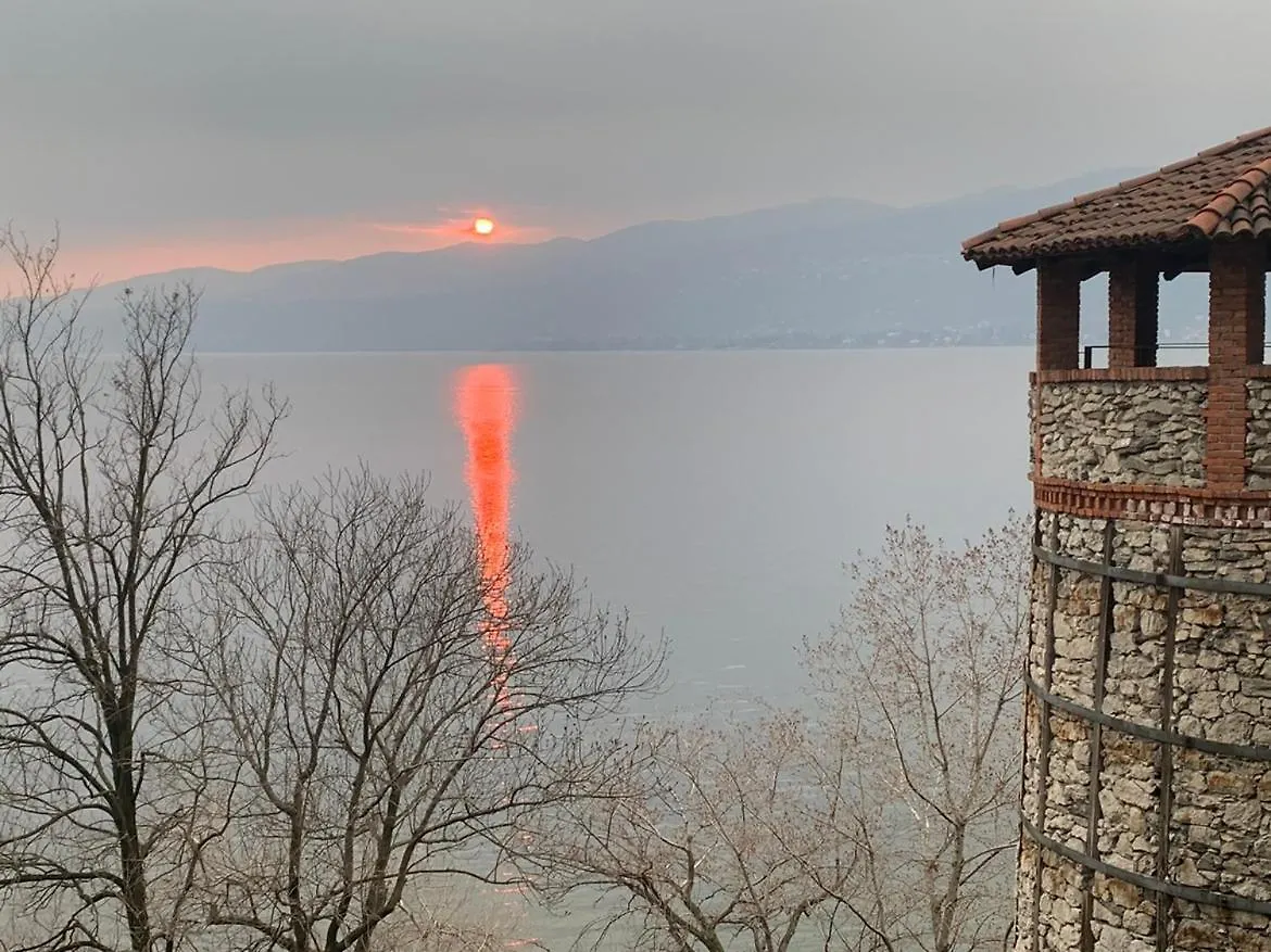 Casa Vacanze Due Laghi Vergiate
